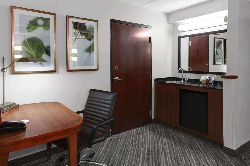 Hyatt Place Detroit/Livonia Habitación foto