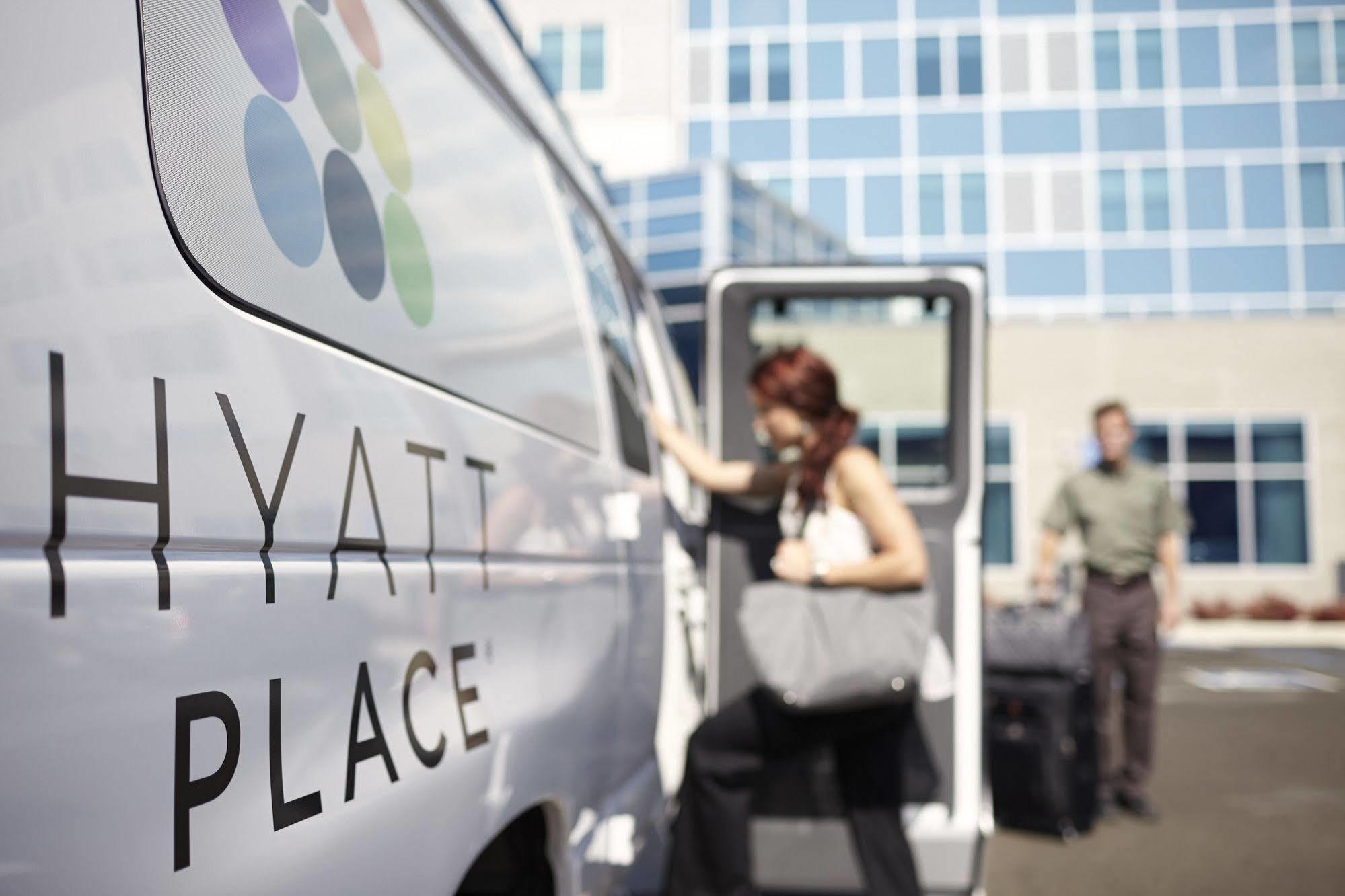 Hyatt Place Detroit/Livonia Exterior foto